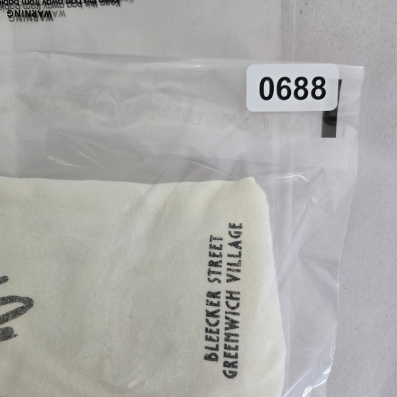 Zoe + Liv Ballet Troupe Graphic T Shirt Cream New York City Dancer Tee - Picture 5 of 5